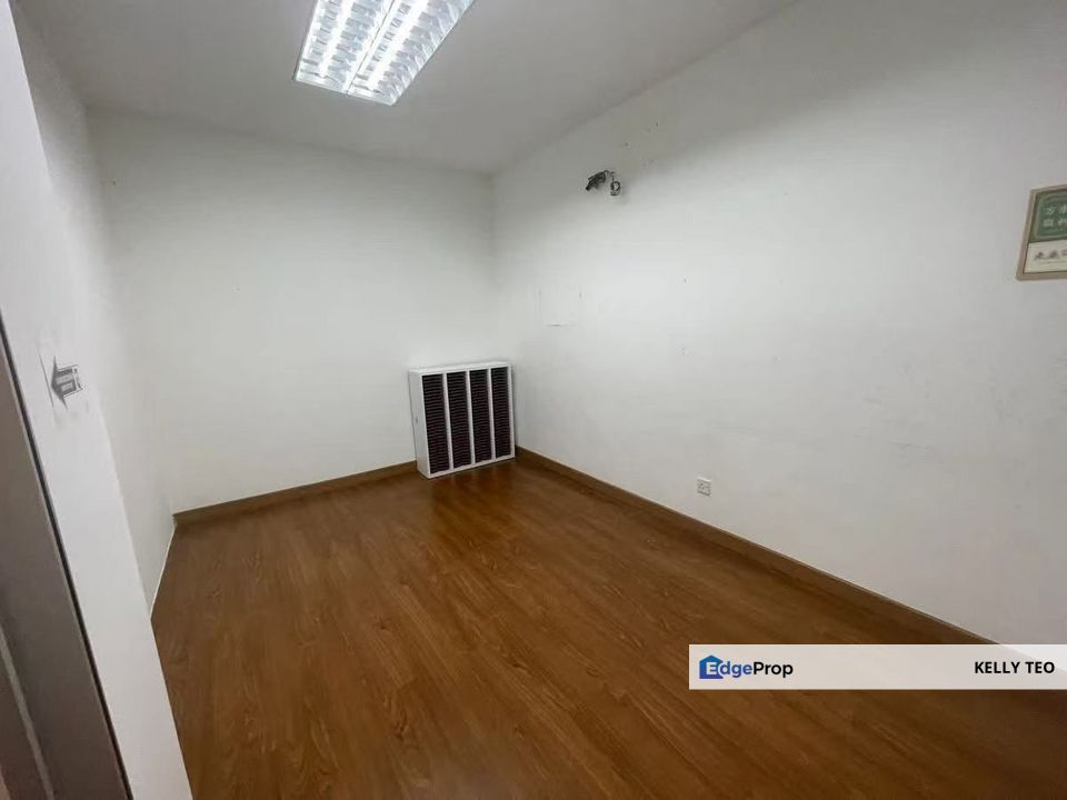 Bayu Tinggi Klang office for Rent Partial Furnished, Selangor, Klang