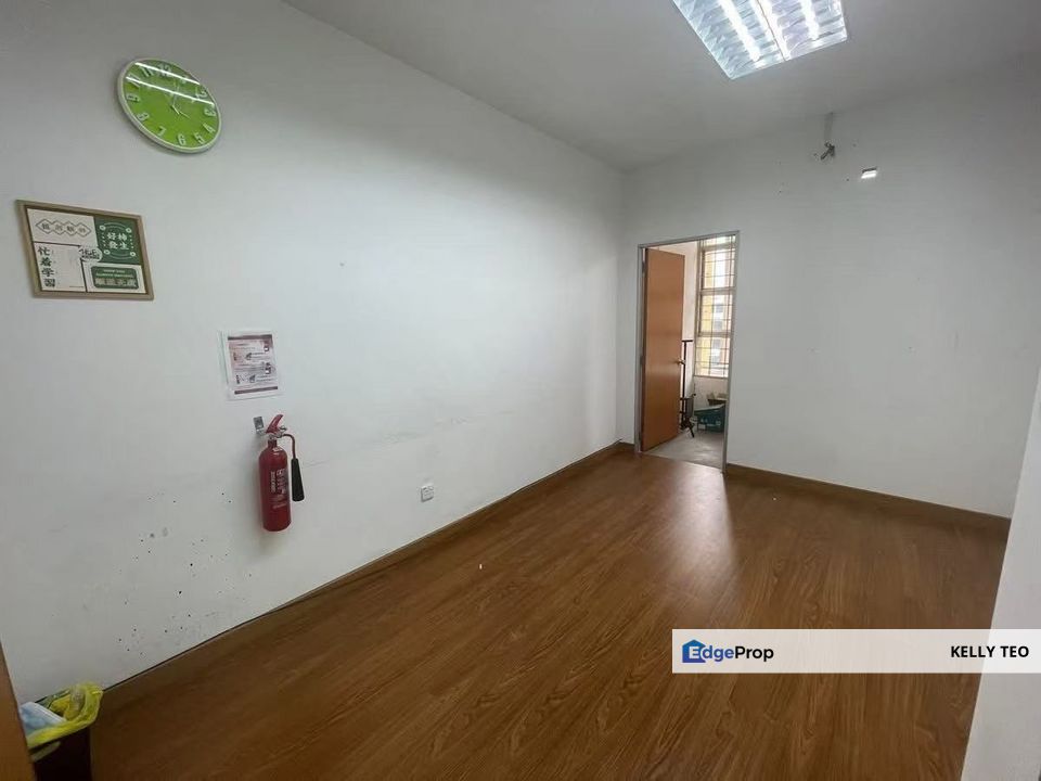 Bayu Tinggi Klang office for Rent Partial Furnished, Selangor, Klang