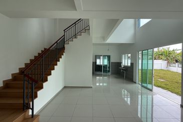 Taman Tepi Sungai ( Taman Teluk Pulai Indah )