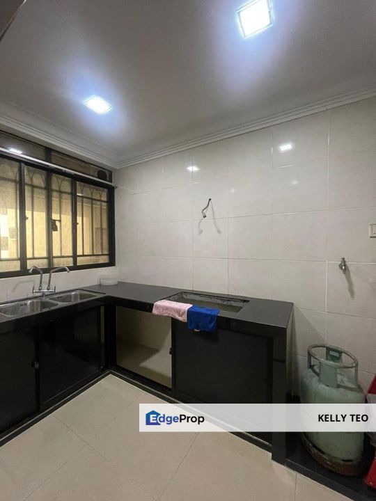 Vista Bayu Apartment Klang Fully Furnished Renovated unit for Sale, Selangor, Klang