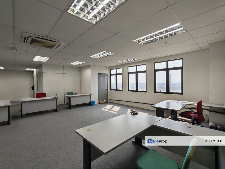 Centro Klang Office unit for Rent Partial Furnished, Selangor, Klang