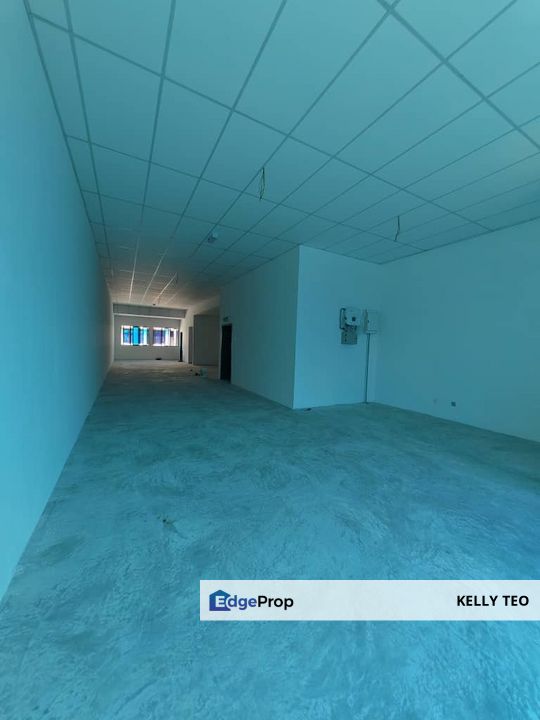 Bandar Bukit Tinggi 1 New Shop Office for Rent, Selangor, Klang