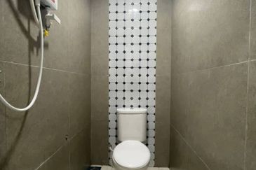 Taman Tepi Sungai ( Taman Teluk Pulai Indah )