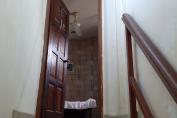 Taman Tepi Sungai ( Taman Teluk Pulai Indah )