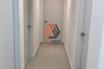 Gravit8 @ Klang South