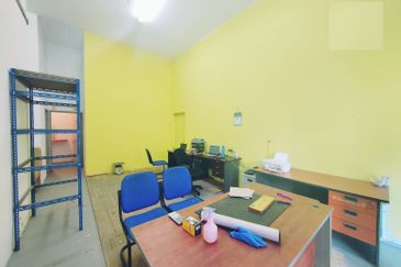 Bukit Kemuning Industrial Park