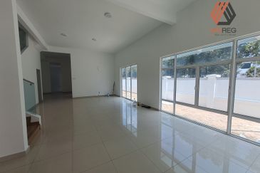 Canary Garden @Bandar Bestari