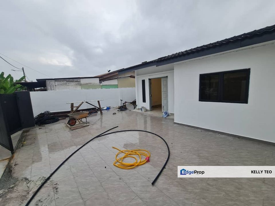 Teluk Pulai Tepi Sungai 32x56 Single Storey Terrace House for Sale More ...