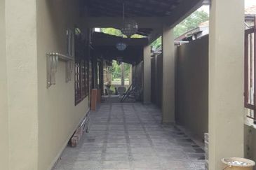 Bandar Country Homes