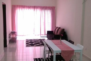 Residensi Warnasari 2