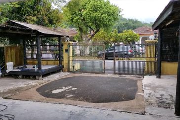 Bandar Ulu Yam Baharu