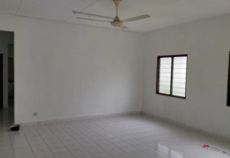 Bandar Ulu Yam Baharu