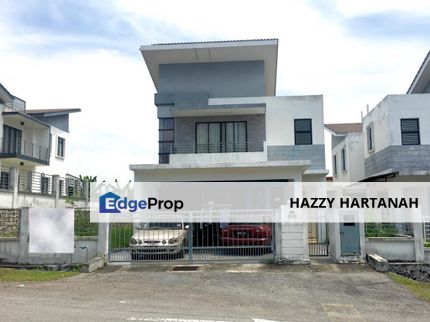 2 storey banglo bukit saujana utama konsep modern contemporary , Selangor, Sungai Buloh