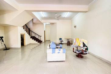 2 storey terrace facing open, Bukit Jelutong