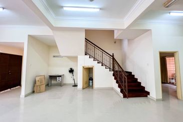 2 storey terrace facing open, Bukit Jelutong