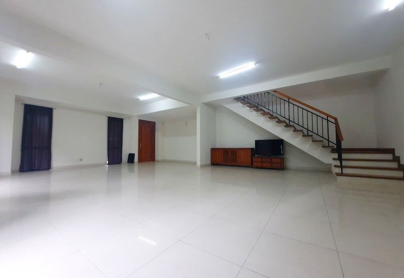 Saffron Hills @ Denai Alam