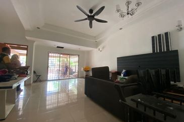 Pusat Bandar Putra Permai