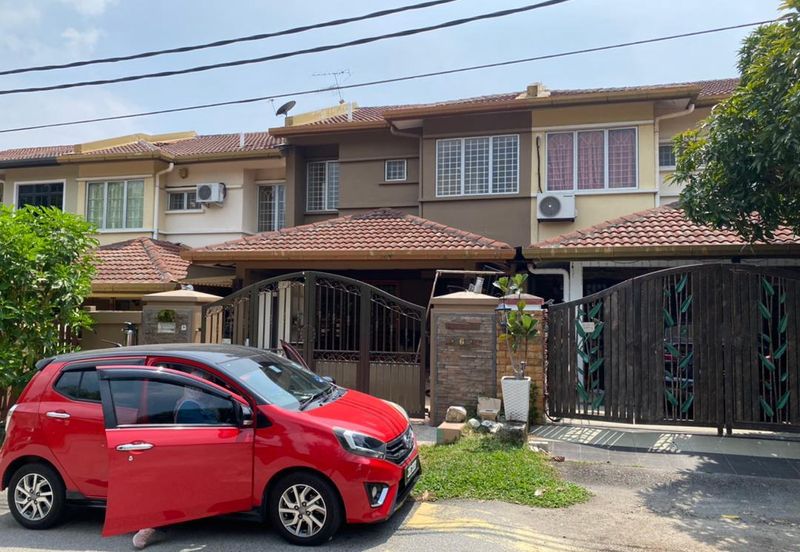 Pusat Bandar Putra Permai