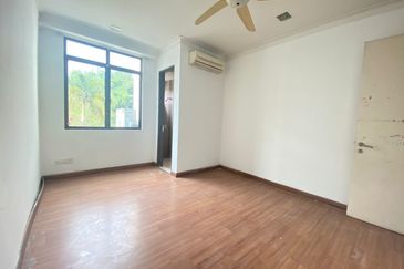 2.5 storey Corner Superlink, REIKA, USJ Height, Subang Jaya