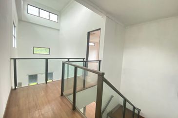 2.5 storey Corner Superlink, REIKA, USJ Height, Subang Jaya