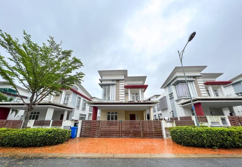 Casa Idaman, Setia Alam