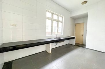 Casa Idaman, Setia Alam