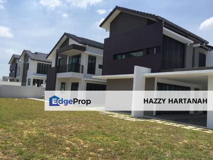 End lot Superlink 2 storey, Aralia, Elmina East, Denai ALam, Selangor, Shah Alam