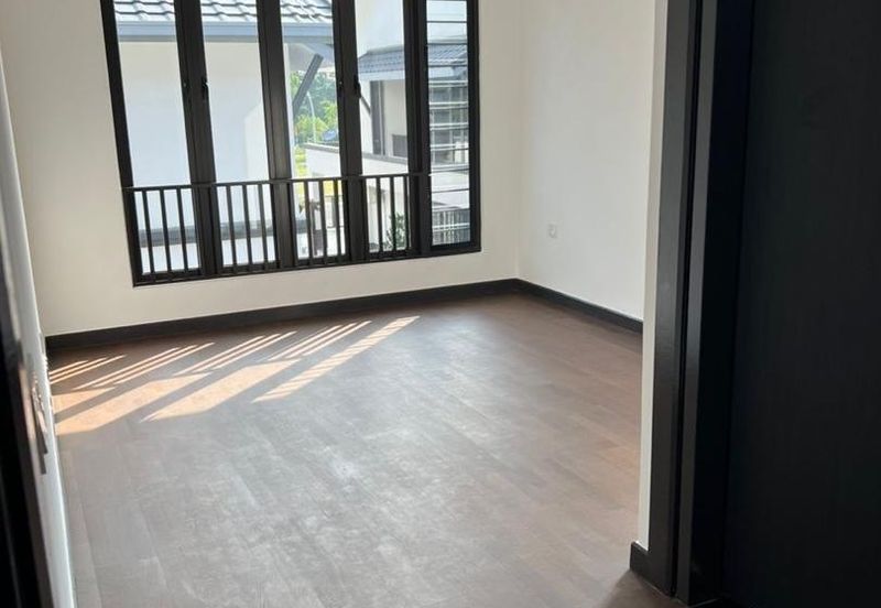 Hevea Elmina Gardens