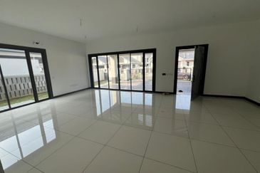 Hevea Elmina Gardens