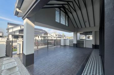 Hevea Elmina Gardens