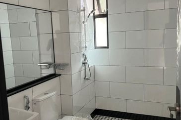 Hevea Elmina Gardens