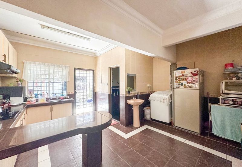 Taman Sri Subang PJS 10