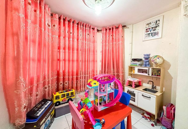 Taman Sri Subang PJS 10