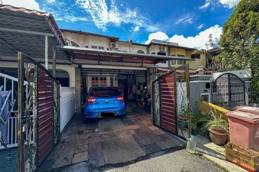 Taman Sri Subang PJS 10