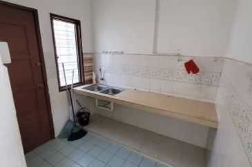 Lorong Cakera Purnama 12/20