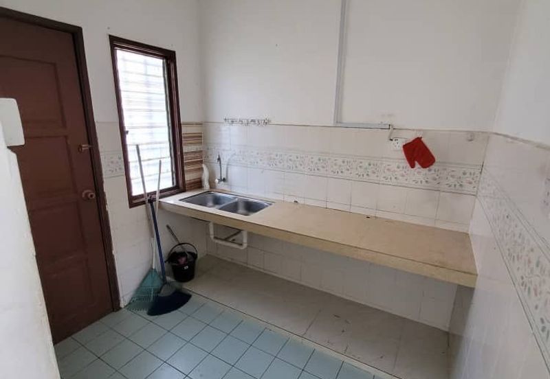 Lorong Cakera Purnama 12/20