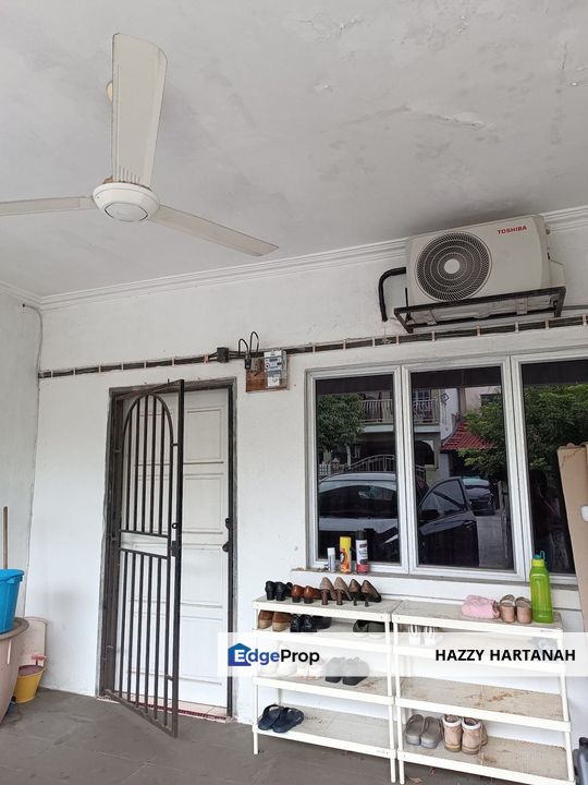 2 storey terrace Green Valley Park, Rawang. Endlot. PALING MURAH!!. Renovated., Selangor, Rawang