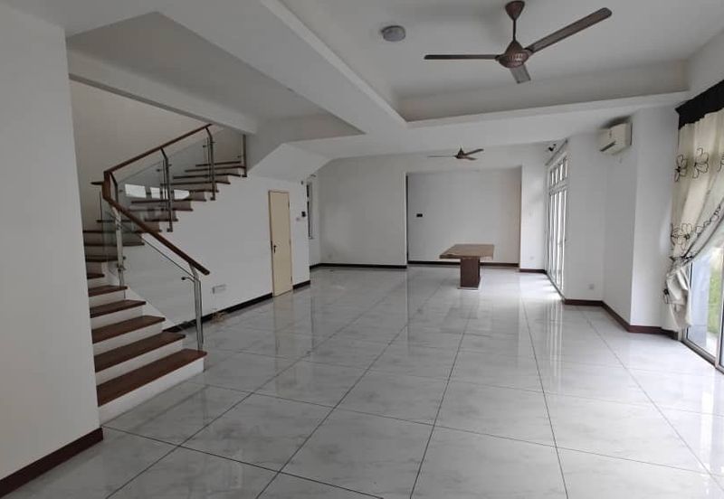 Casa Idaman, Setia Alam