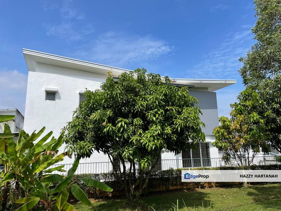 Semi D, Type: Paradeso Corner lot. Banyan 2, Bandar Seri Coalfied , Selangor, Sungai Buloh