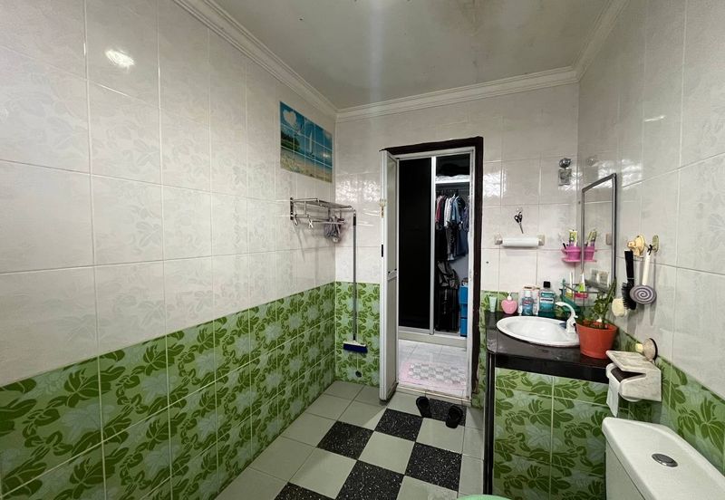 Seksyen 11, Kota Damansara