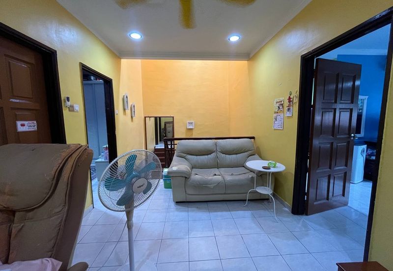 Seksyen 11, Kota Damansara