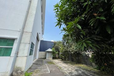 Bukit Kemuning Industrial Park