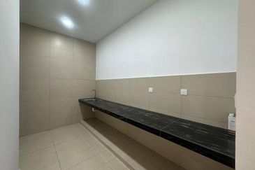 Hemingway Residence @ Bandar Seri Coalfields