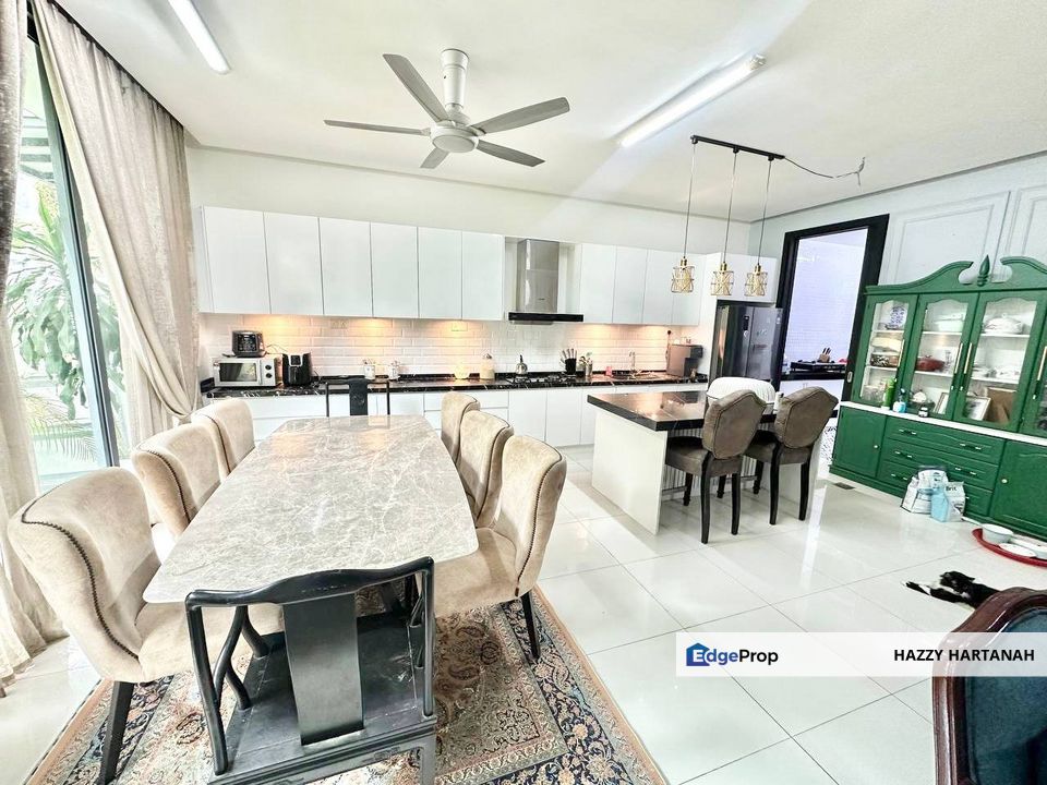 Fully Furnished Freehold 3 Storey Superlink Terrace @ Thistle Grove, Denai Alam, Shah Alam, Selangor, Shah Alam