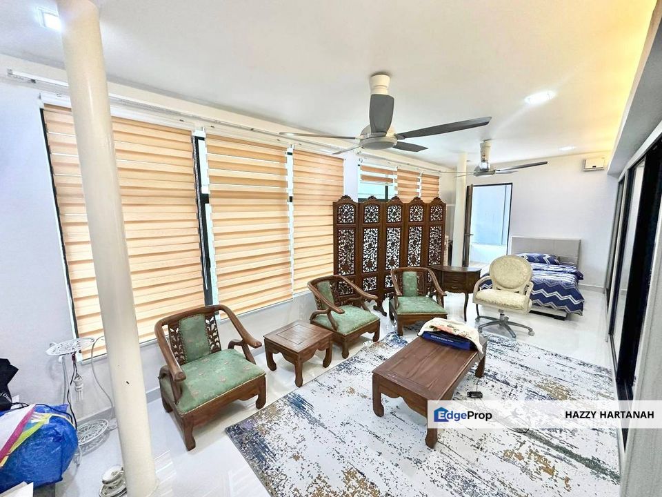 Fully Furnished Freehold 3 Storey Superlink Terrace @ Thistle Grove, Denai Alam, Shah Alam, Selangor, Shah Alam