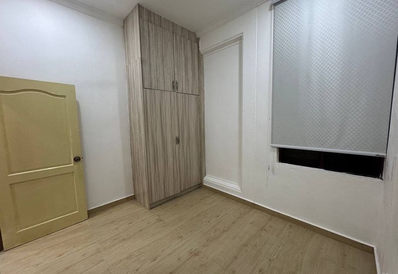 Seksyen 4, Kota Damansara