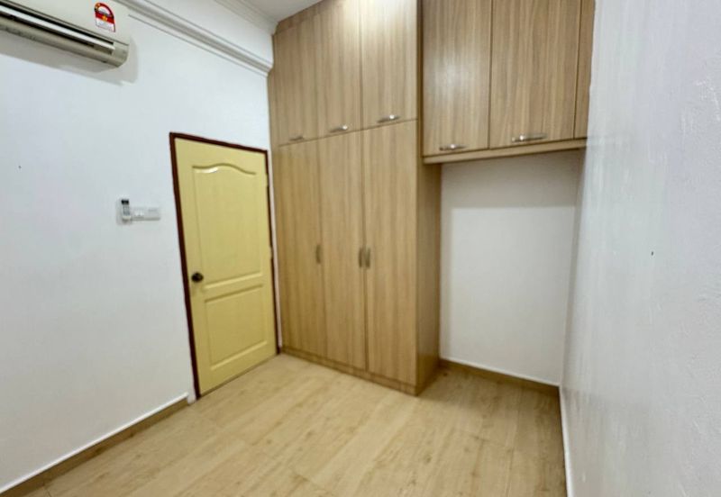 Seksyen 4, Kota Damansara