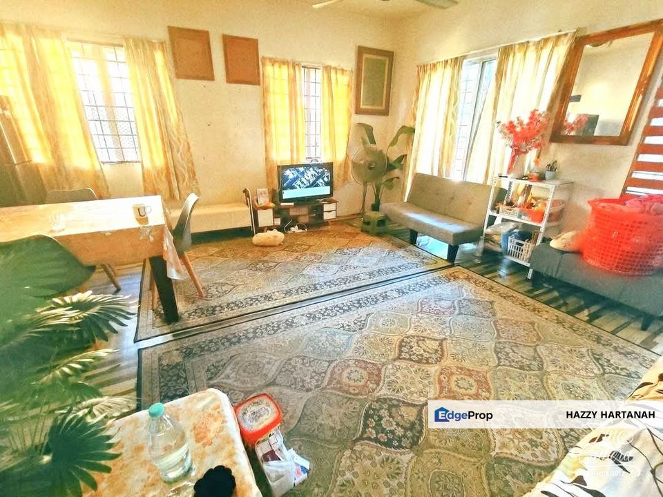 DOUBLE STOREY TERRACE ENDLOT SERI PRISTANA SAUJANA UTAMA, Selangor, Sungai Buloh