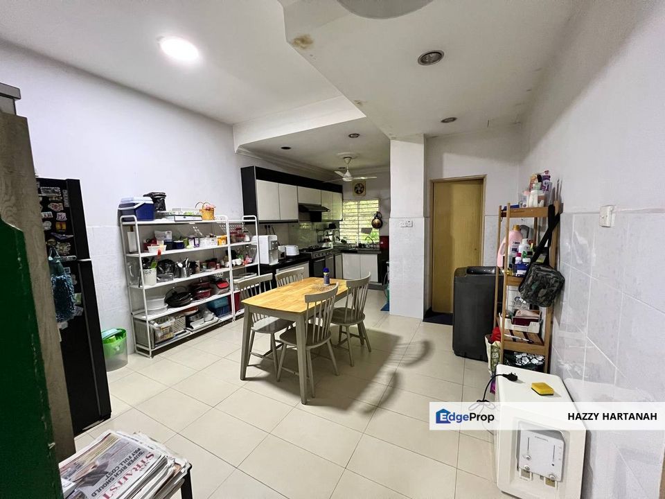 Fully Reno, Extended, Double Storey Jalan Kristal, Seksyen 7 Shah Alam, Selangor, Shah Alam