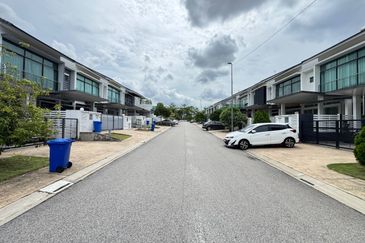 Aster Grove Residences Park